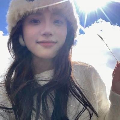出水红莲